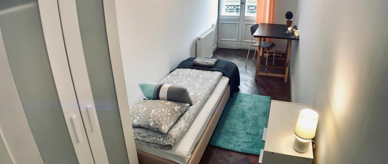 Unique Room Old Town بوزنان المظهر الخارجي الصورة